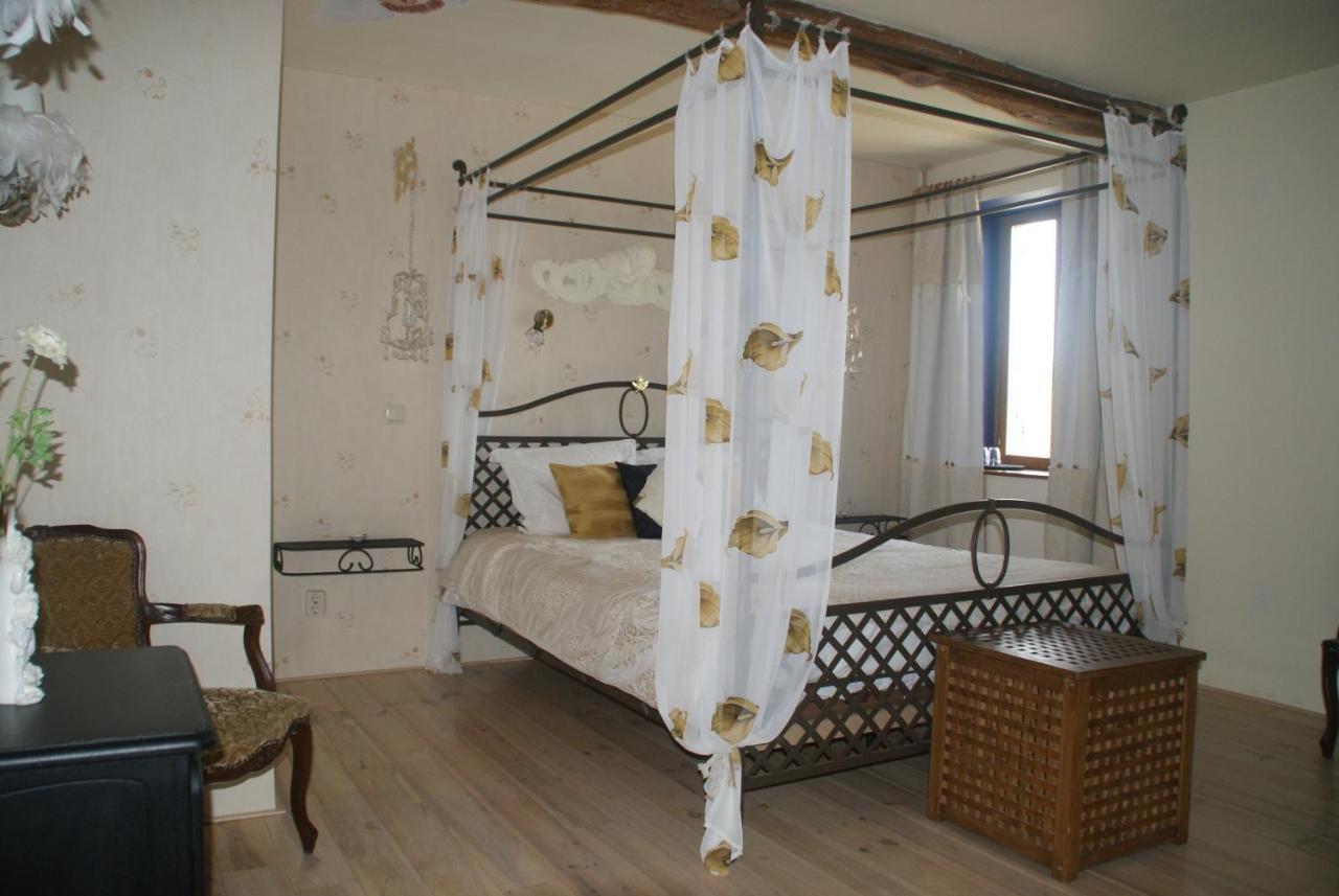 Chambres D'Hotes Raviere Bouhy エクステリア 写真